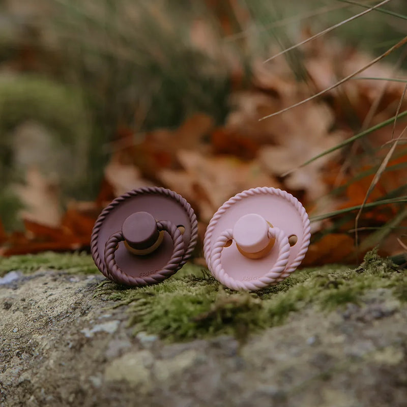 FRIGG Round Pacifier - Rope Latex Size 1 & 2 - Cocoa