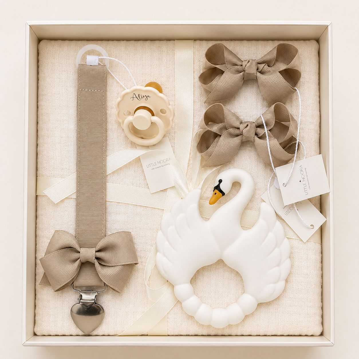 Little Swan Gift Box