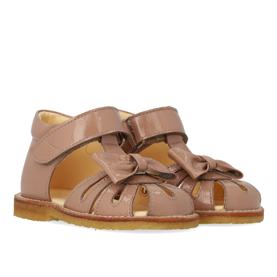 Beginner sandal with bow and velcro closure - Clay