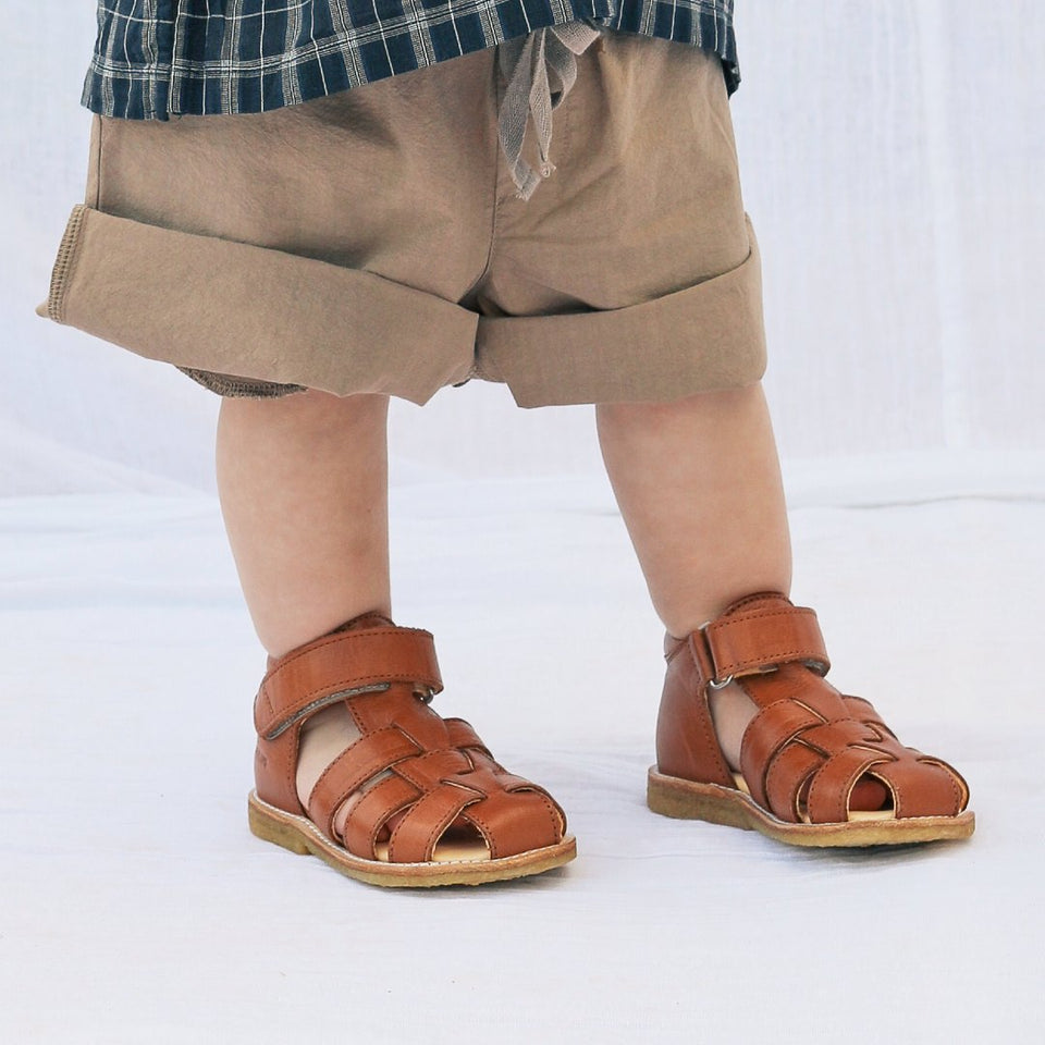 Beginner sandal with velcro closure - Cognac