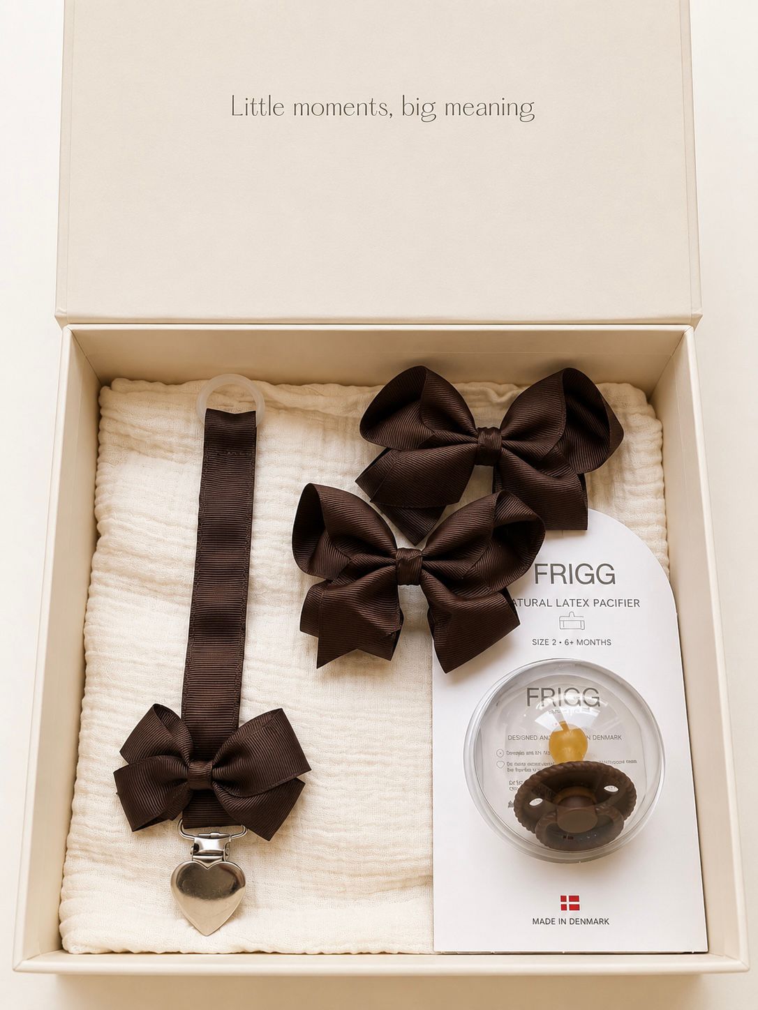 The Cocoa Bow Box